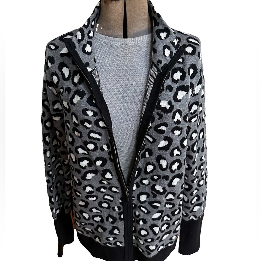 Rachel Zoe Leopard Zip-up Cardigan Sweater Mock Neck - Picture 3 of 9